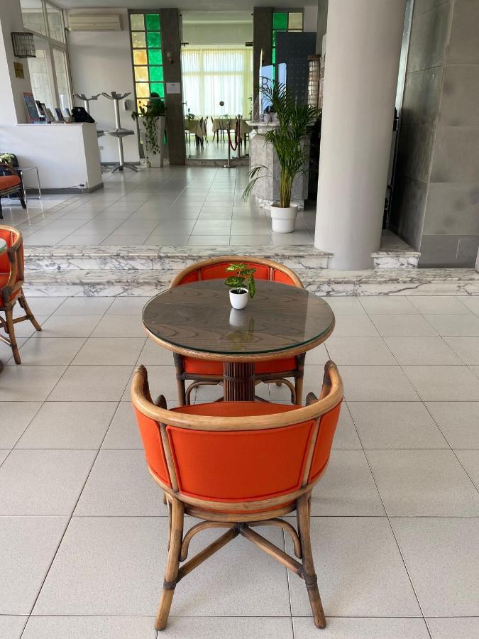 Hotel Flying Pesaro Ngoại thất bức ảnh