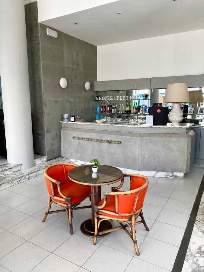 Hotel Flying Pesaro Ngoại thất bức ảnh