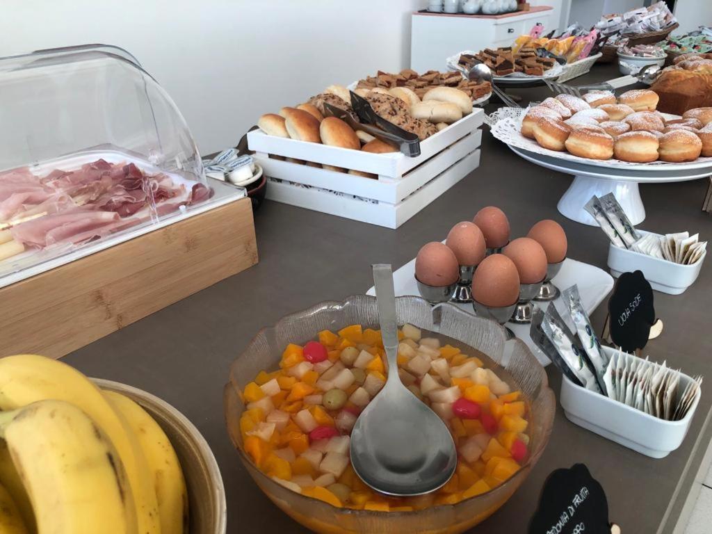 Hotel Flying Pesaro Ngoại thất bức ảnh